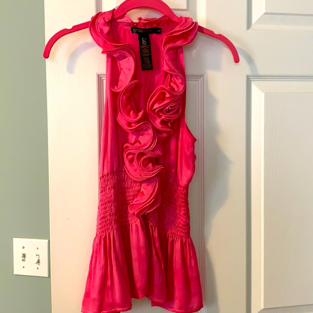 Pink sleeveless blouse
